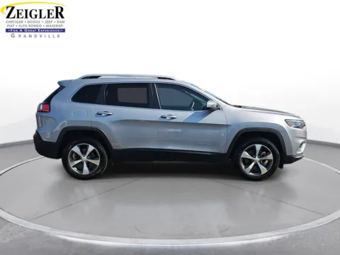 More photos of 2021 Jeep Cherokee Limited at Zeigler Chrysler Dodge Jeep Ram of Grandville, MI