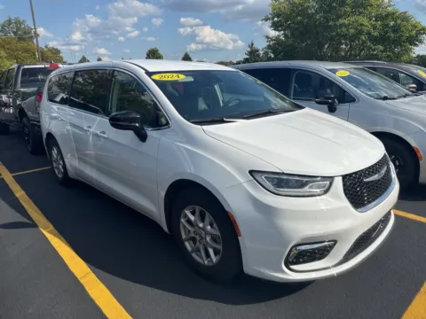 More photos of 2024 Chrysler Pacifica Touring L at Zeigler Chrysler Dodge Jeep Ram of Grandville, MI