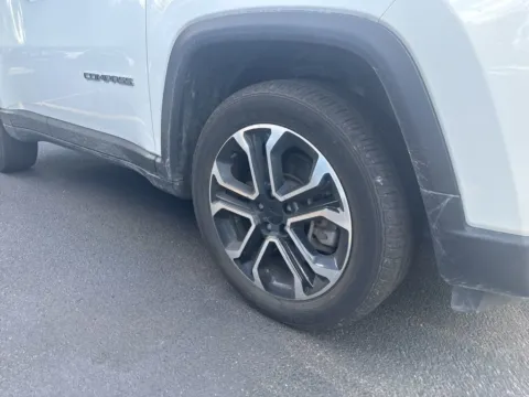 More photos of 2023 Jeep Compass Limited at Zeigler Chrysler Dodge Jeep Ram of Grandville, MI