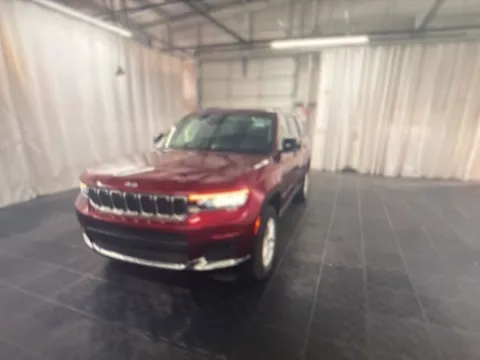 Photos of 2023 Jeep Grand Cherokee L Limited for sale in Grandville, MI at Zeigler Chrysler Dodge Jeep Ram of Grandville