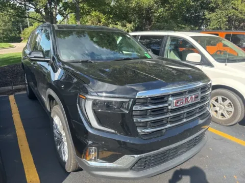 Another view of 2024 GMC Acadia Elevation for sale in Grandville, MI at Zeigler Chrysler Dodge Jeep Ram of Grandville
