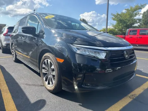 Photos of 2024 Honda Odyssey EX-L for sale in Grandville, MI at Zeigler Chrysler Dodge Jeep Ram of Grandville