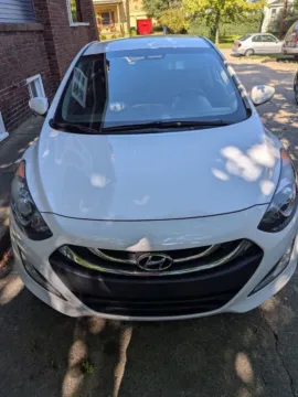 White 2014 Hyundai Elantra GT for sale in Grandville, MI