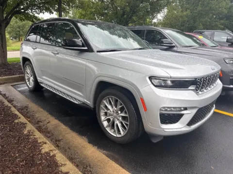 Another view of 2023 Jeep Grand Cherokee Summit for sale in Grandville, MI at Zeigler Chrysler Dodge Jeep Ram of Grandville