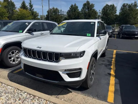 White 2023 Jeep Grand Cherokee Limited for sale in Grandville, MI
