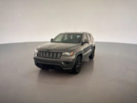 Photos of 2017 Jeep Grand Cherokee Altitude for sale in Grandville, MI at Zeigler Chrysler Dodge Jeep Ram of Grandville