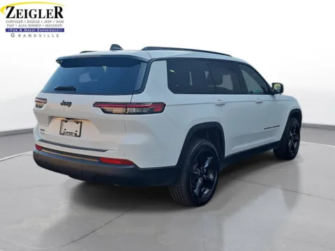 More photos of 2023 Jeep Grand Cherokee L Altitude at Zeigler Chrysler Dodge Jeep Ram of Grandville, MI