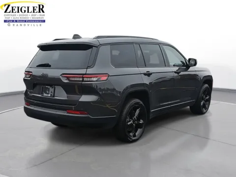 More photos of 2023 Jeep Grand Cherokee L Altitude at Zeigler Chrysler Dodge Jeep Ram of Grandville, MI