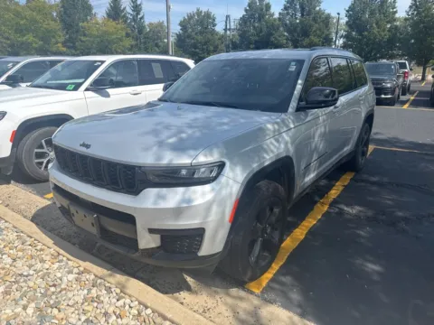 Silver 2023 Jeep Grand Cherokee L Altitude for sale in Grandville, MI