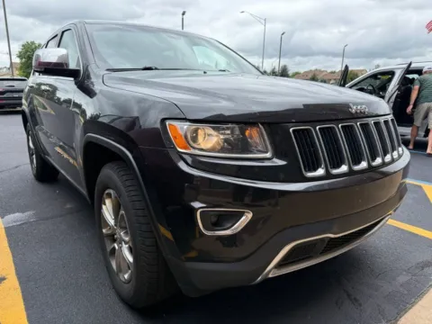 Another view of 2014 Jeep Grand Cherokee Limited for sale in Grandville, MI at Zeigler Chrysler Dodge Jeep Ram of Grandville