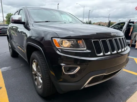 Another view of 2014 Jeep Grand Cherokee Limited for sale in Grandville, MI at Zeigler Chrysler Dodge Jeep Ram of Grandville