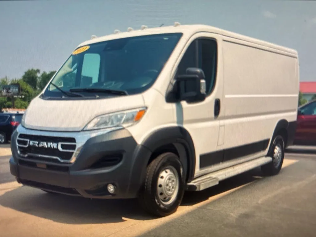 White 2023 Ram ProMaster 2500 High Roof for sale in Grandville, MI