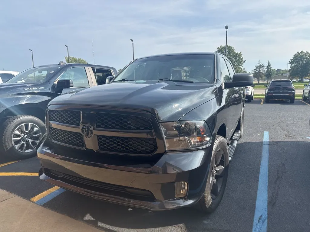 Black 2016 Ram 1500 Express for sale in Grandville, MI