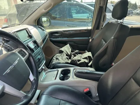 More photos of 2015 Chrysler Town & Country Touring-L at Zeigler Chrysler Dodge Jeep Ram of Grandville, MI