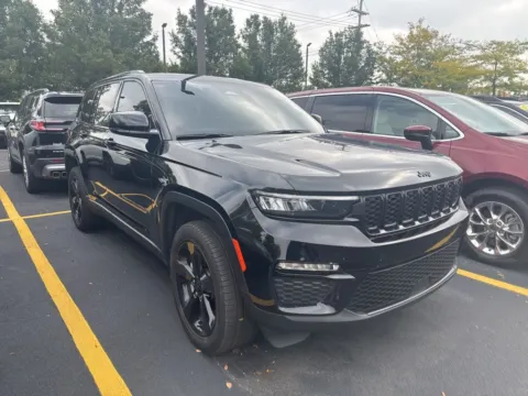Another view of 2023 Jeep Grand Cherokee Limited for sale in Grandville, MI at Zeigler Chrysler Dodge Jeep Ram of Grandville