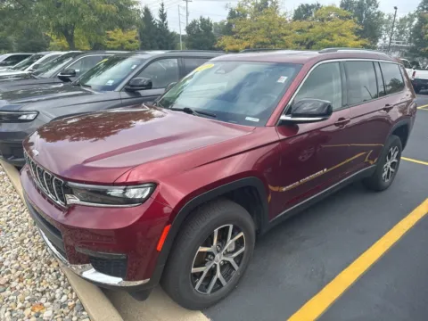 Red 2023 Jeep Grand Cherokee L Limited for sale in Grandville, MI