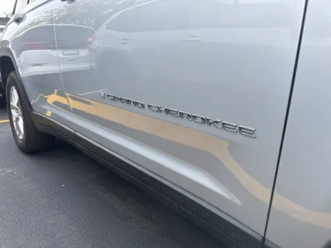 More photos of 2023 Jeep Grand Cherokee Laredo at Zeigler Chrysler Dodge Jeep Ram of Grandville, MI