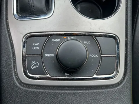 More photos of 2021 Jeep Grand Cherokee 80th Anniversary Edition at Zeigler Chrysler Dodge Jeep Ram of Grandville, MI