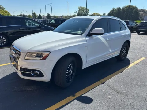 White 2015 Audi Q5 3.0T Prestige for sale in Grandville, MI