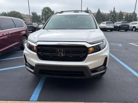 White 2024 Honda Ridgeline RTL for sale in Grandville, MI