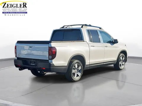 More photos of 2024 Honda Ridgeline RTL at Zeigler Chrysler Dodge Jeep Ram of Grandville, MI