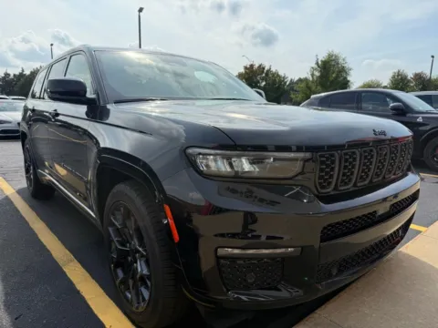 Another view of 2023 Jeep Grand Cherokee L Summit for sale in Grandville, MI at Zeigler Chrysler Dodge Jeep Ram of Grandville