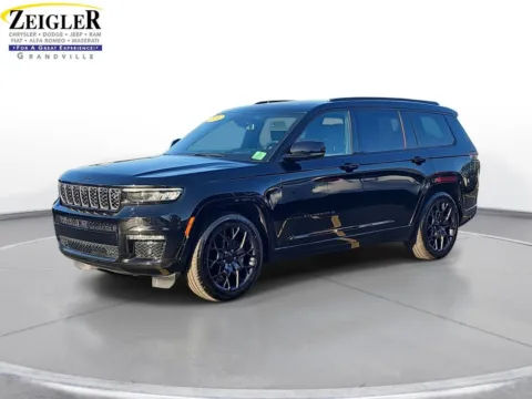 Black 2023 Jeep Grand Cherokee L Summit for sale in Grandville, MI