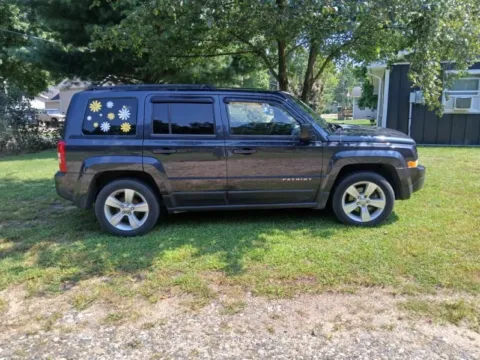 Blue 2014 Jeep Patriot Latitude for sale in Grandville, MI