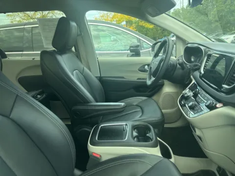 More photos of 2024 Chrysler Pacifica Touring L at Zeigler Chrysler Dodge Jeep Ram of Grandville, MI