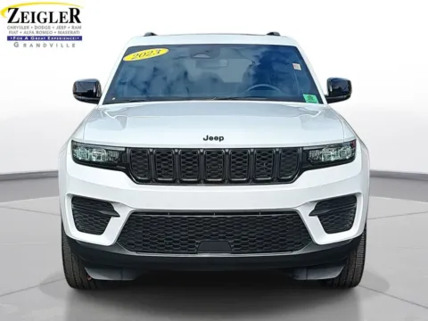 Photos of 2023 Jeep Grand Cherokee Altitude for sale in Grandville, MI at Zeigler Chrysler Dodge Jeep Ram of Grandville