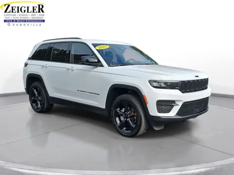 Another view of 2023 Jeep Grand Cherokee Altitude for sale in Grandville, MI at Zeigler Chrysler Dodge Jeep Ram of Grandville