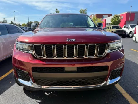 Photos of 2021 Jeep Grand Cherokee L Limited for sale in Grandville, MI at Zeigler Chrysler Dodge Jeep Ram of Grandville
