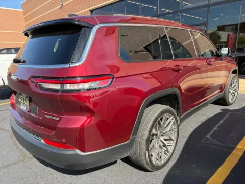 More photos of 2021 Jeep Grand Cherokee L Limited at Zeigler Chrysler Dodge Jeep Ram of Grandville, MI