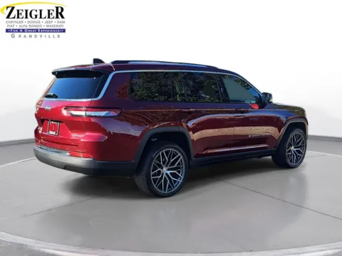 More photos of 2021 Jeep Grand Cherokee L Limited at Zeigler Chrysler Dodge Jeep Ram of Grandville, MI