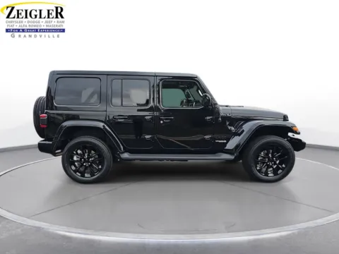 More photos of 2021 Jeep Wrangler Unlimited Sahara High Altitude at Zeigler Chrysler Dodge Jeep Ram of Grandville, MI