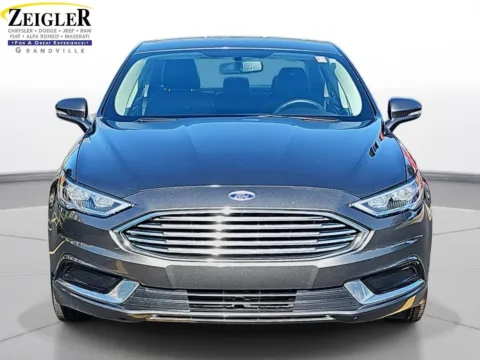 Photos of 2018 Ford Fusion SE for sale in Grandville, MI at Zeigler Chrysler Dodge Jeep Ram of Grandville
