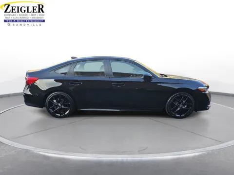 More photos of 2023 Honda Civic Sport at Zeigler Chrysler Dodge Jeep Ram of Grandville, MI