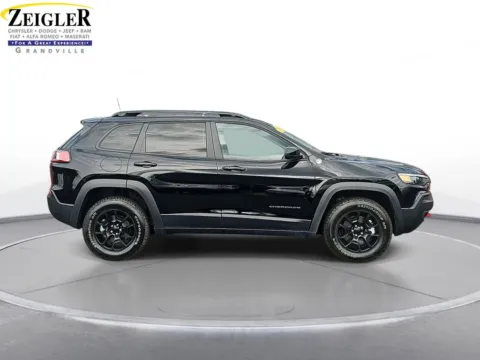 More photos of 2022 Jeep Cherokee Trailhawk at Zeigler Chrysler Dodge Jeep Ram of Grandville, MI
