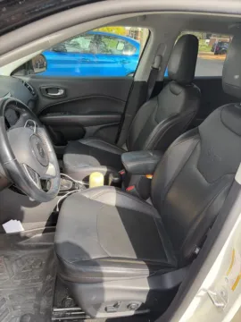 More photos of 2020 Jeep Compass Limited at Zeigler Chrysler Dodge Jeep Ram of Grandville, MI