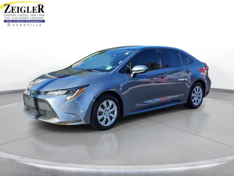 Gray 2021 Toyota Corolla LE for sale in Grandville, MI