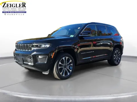 Black 2022 Jeep Grand Cherokee Overland for sale in Grandville, MI