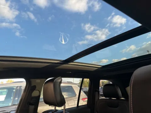 Photos of 2022 Jeep Grand Cherokee Overland for sale in Grandville, MI at Zeigler Chrysler Dodge Jeep Ram of Grandville