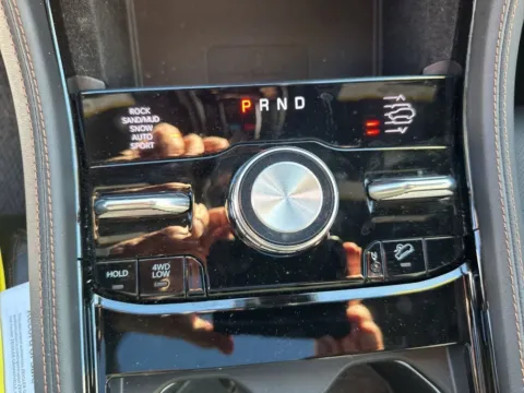 More photos of 2022 Jeep Grand Cherokee Summit at Zeigler Chrysler Dodge Jeep Ram of Grandville, MI