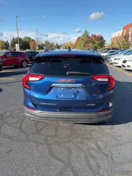 More photos of 2023 GMC Terrain SLE at Zeigler Chrysler Dodge Jeep Ram of Grandville, MI