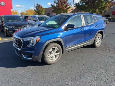 Blue 2023 GMC Terrain SLE for sale in Grandville, MI
