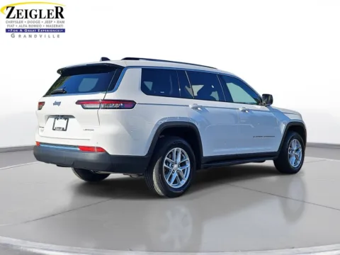 More photos of 2022 Jeep Grand Cherokee L Laredo at Zeigler Chrysler Dodge Jeep Ram of Grandville, MI