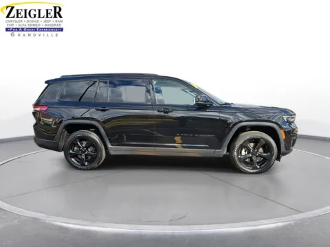 More photos of 2022 Jeep Grand Cherokee L Altitude at Zeigler Chrysler Dodge Jeep Ram of Grandville, MI