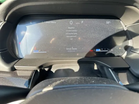 More photos of 2022 Jeep Grand Cherokee L Altitude at Zeigler Chrysler Dodge Jeep Ram of Grandville, MI