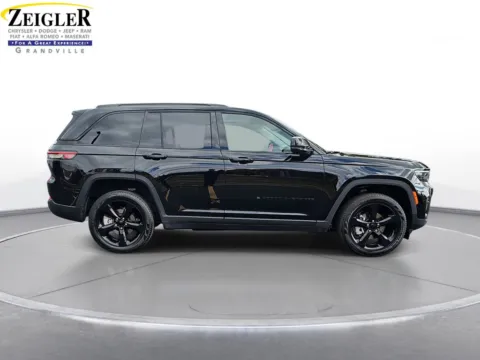 More photos of 2024 Jeep Grand Cherokee Limited at Zeigler Chrysler Dodge Jeep Ram of Grandville, MI