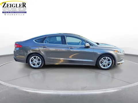 More photos of 2018 Ford Fusion SE at Zeigler Chrysler Dodge Jeep Ram of Grandville, MI